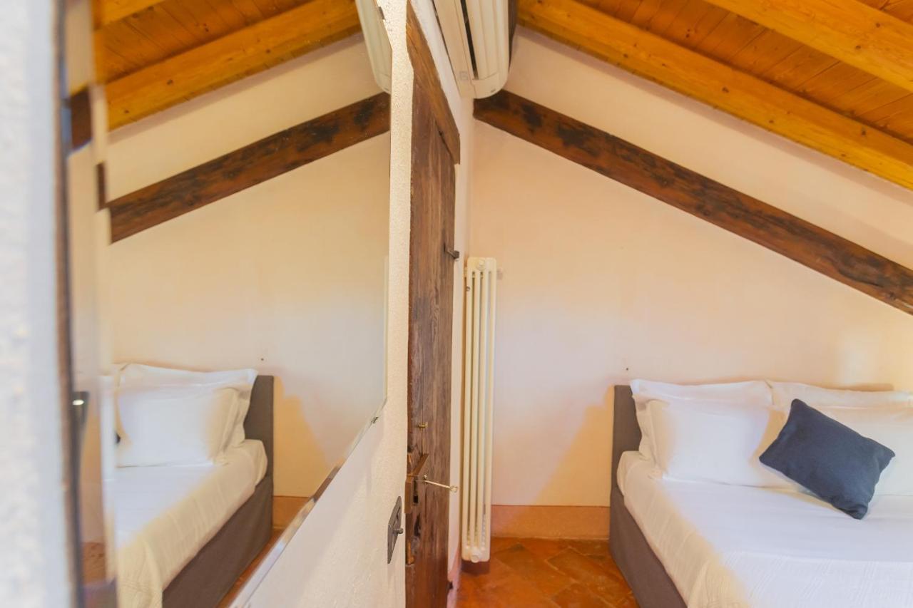 Antiche Mura Como By Rent All Комо Экстерьер фото