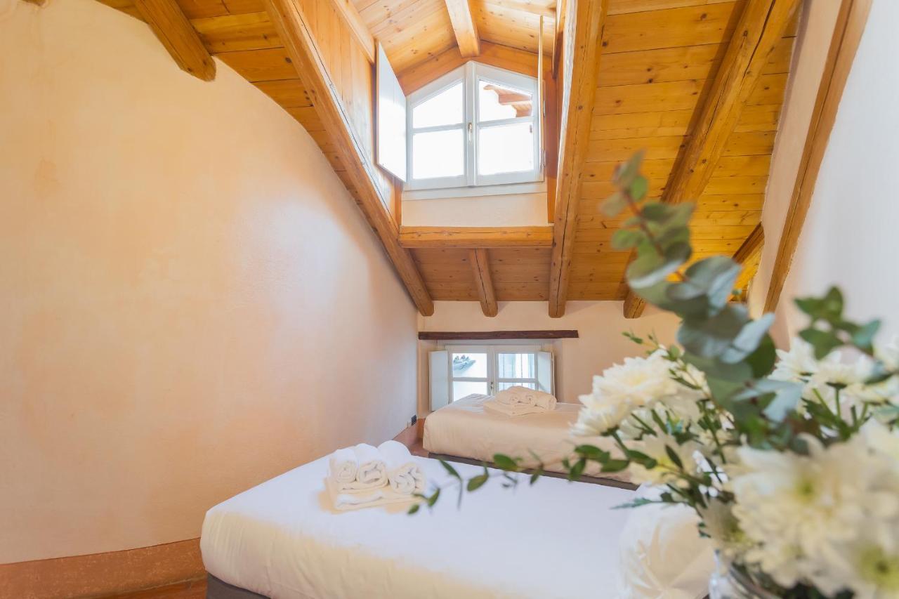 Antiche Mura Como By Rent All Комо Экстерьер фото