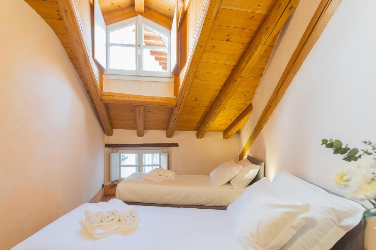 Antiche Mura Como By Rent All Комо Экстерьер фото